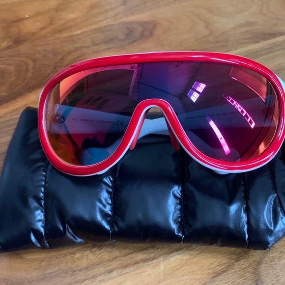 Moncler Hidden Peak Sunglasses, NEW, unisex - Picture 2 of 14